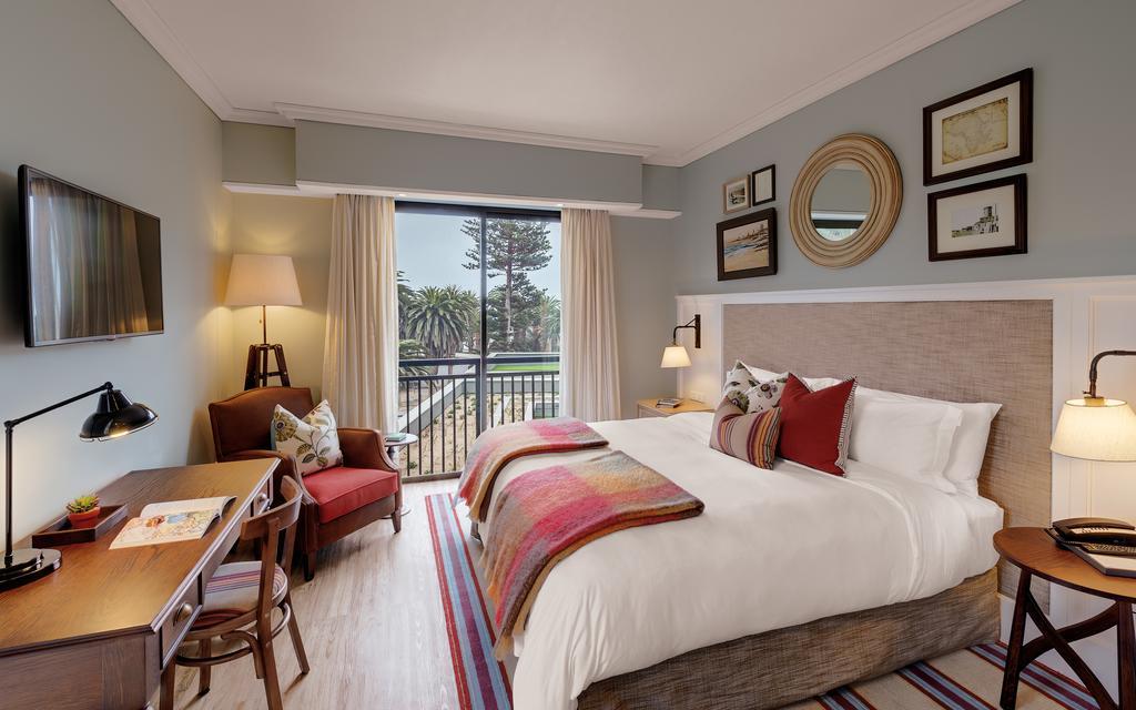 Strand Hotel Swakopmund Exterior foto
