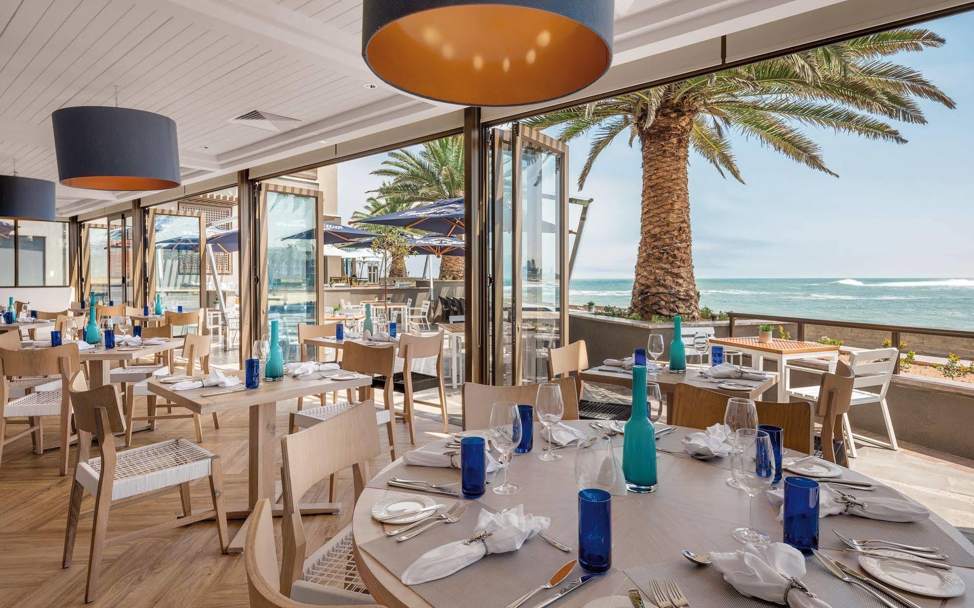 Strand Hotel Swakopmund Exterior foto